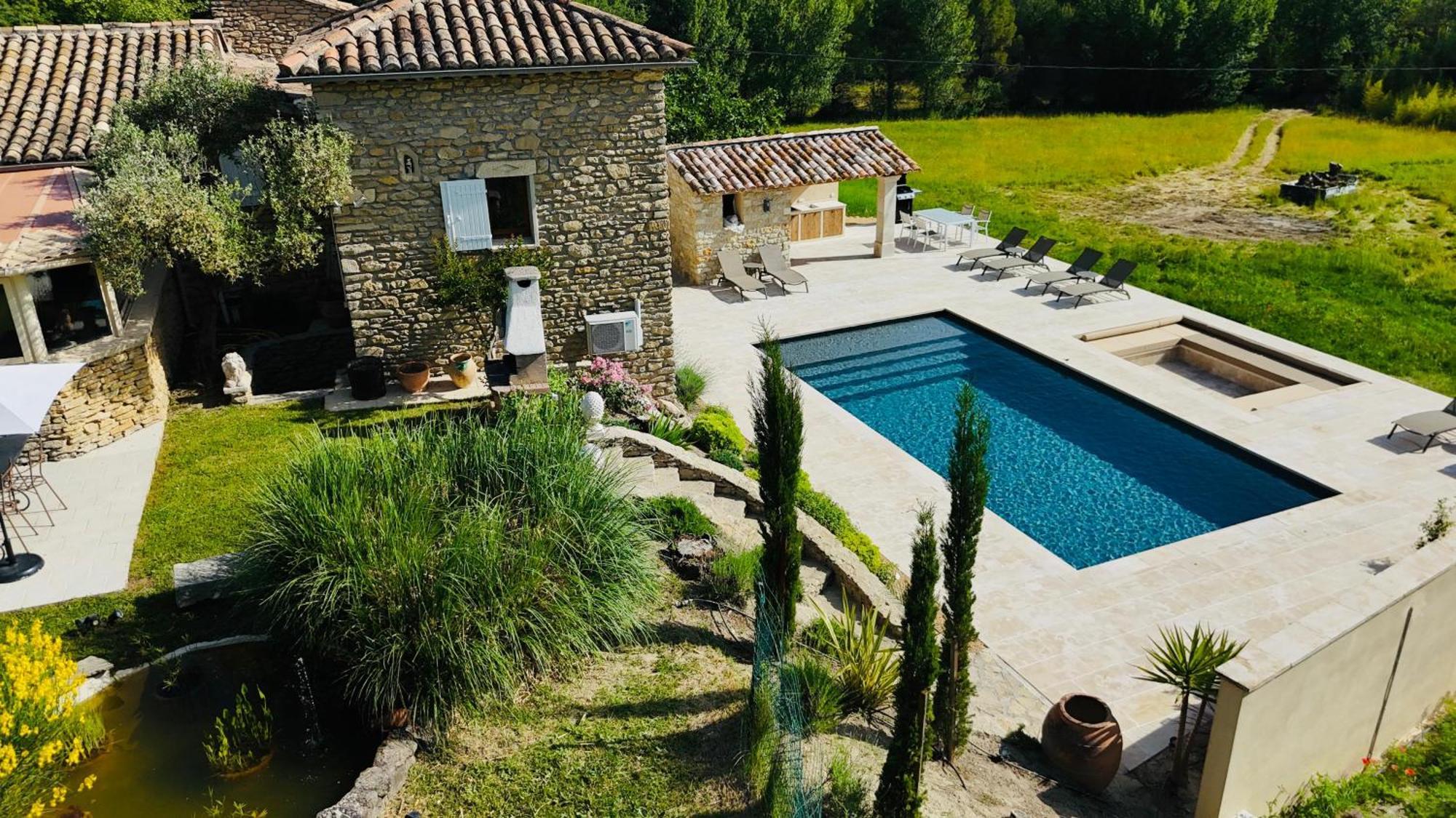 Mas Des Anges - Bastide De 5 Chambres Avec Piscine Entrechaux Exterior photo